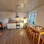 度假居 Near Munich - Terrace & Fireplace! Jesenwang